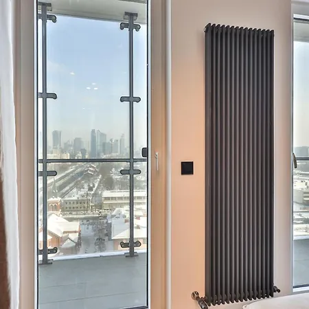 Kasprzaka 29 Wola Tower Z Wanna I Widokiem Na Panorame Centrum By Perfect 1231