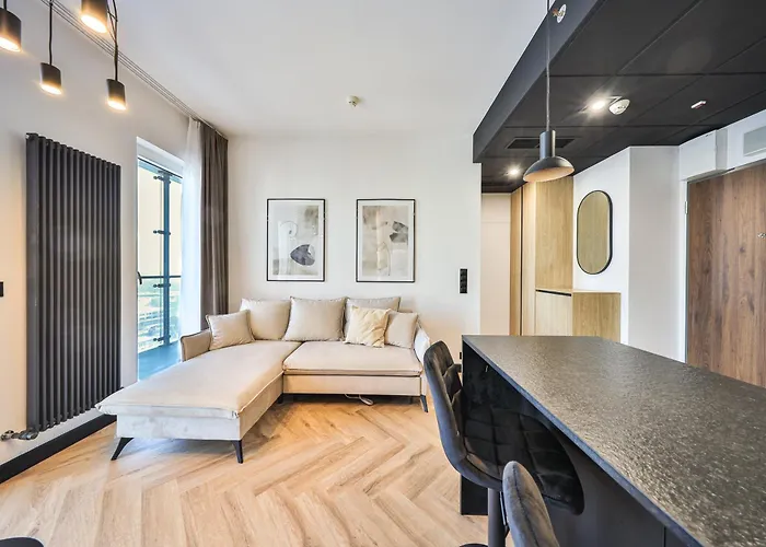 Kasprzaka 29 Wola Tower Z Wanna I Widokiem Na Panorame Centrum By Perfect 1231