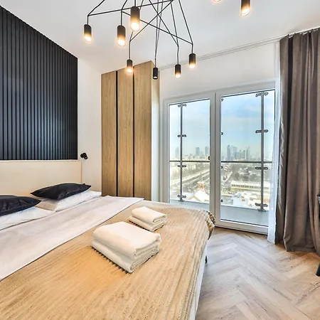 Kasprzaka 29 Wola Tower Z Wanna I Widokiem Na Panorame Centrum By Perfect 1231 *